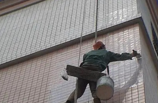 汕头市卫生间漏水维修公司分享下汕头市外墙防水的必要性。